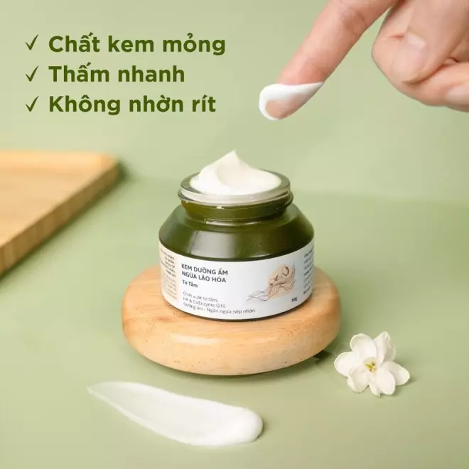 [SET QUÀ TẶNG] Dưỡng Da Tơ Tằm Cho Phụ Nữ