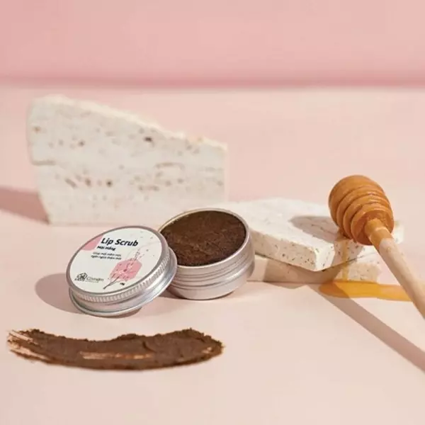[SET QUÀ TẶNG] Combo chăm sóc môi son cao cấp Nhã Nhiên và Lipscrub