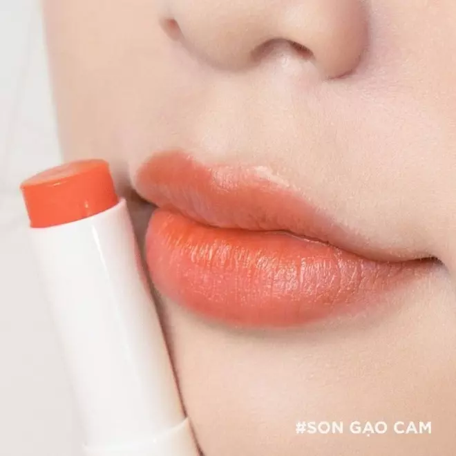 [SET QUÀ TẶNG] Set Hộp Quà Gồm Bọt Rửa Mặt Tơ Tằm Và Son Dưỡng